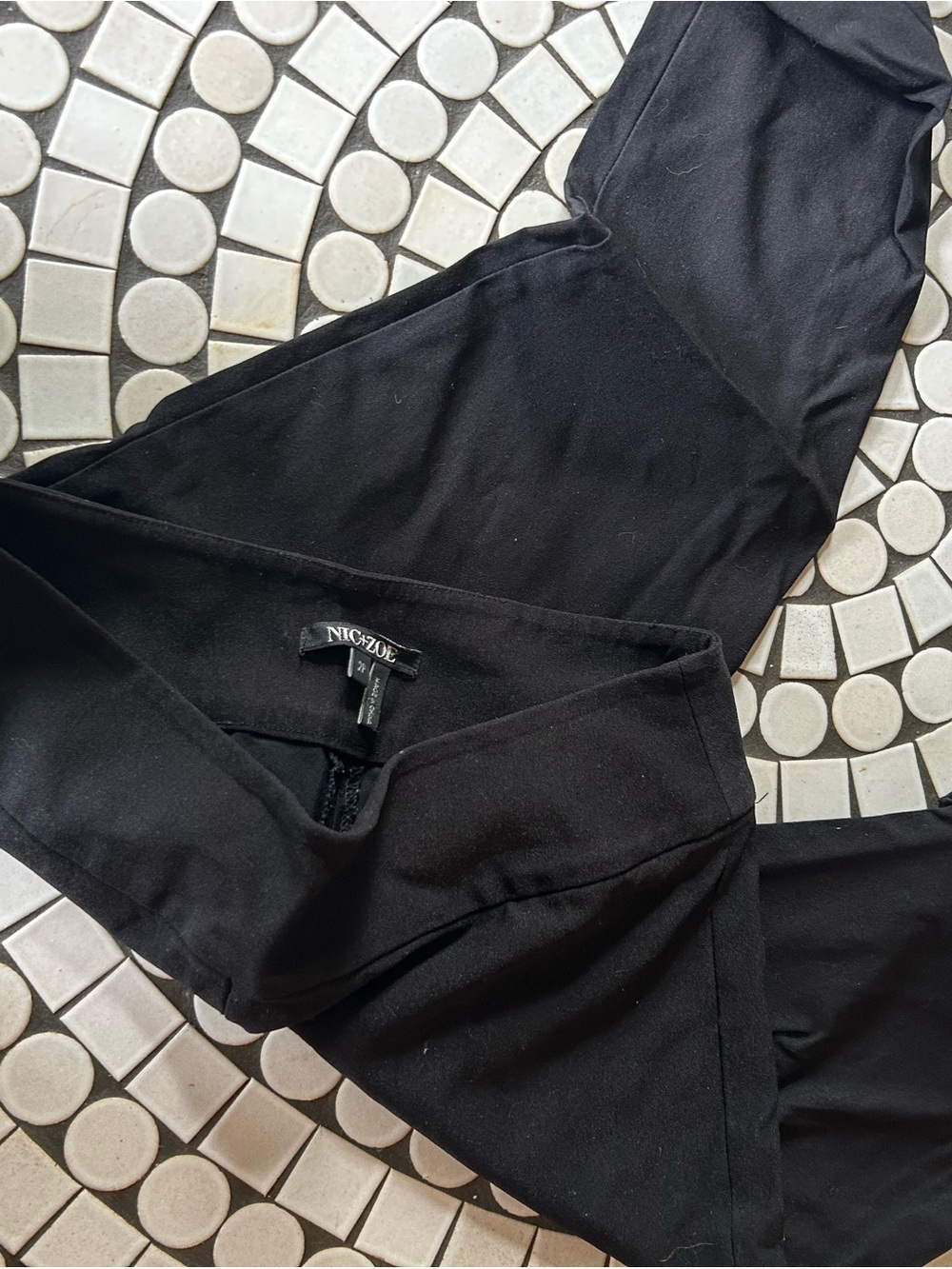 NIC+ZOE Black Skinny Pants